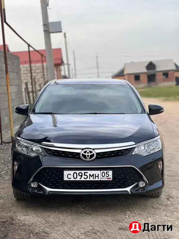 Toyota Camry, 2017 года