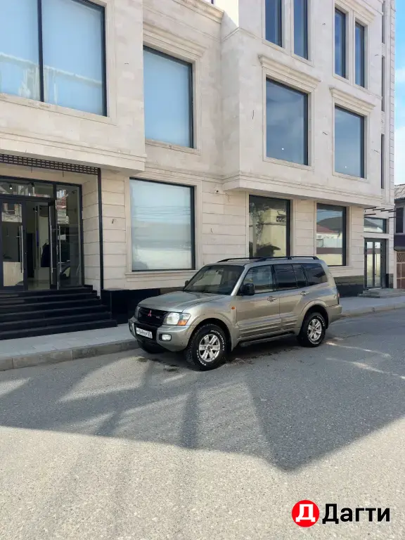Mitsubishi Pajero, 2001 года
