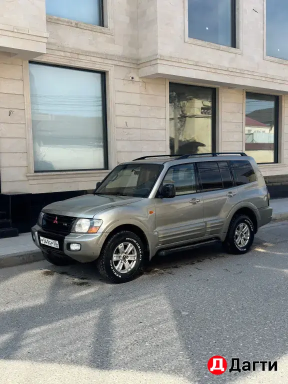 Mitsubishi Pajero, 2001 года