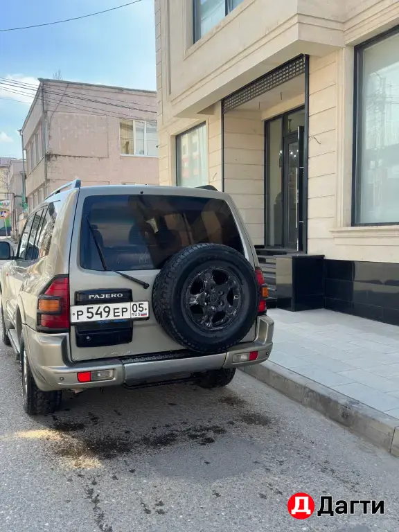 Mitsubishi Pajero, 2001 года