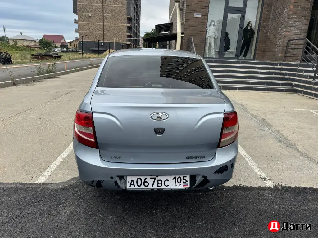 LADA (ВАЗ) Granta, 2013 года