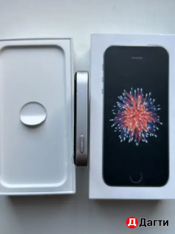 iPhone SE оригинал