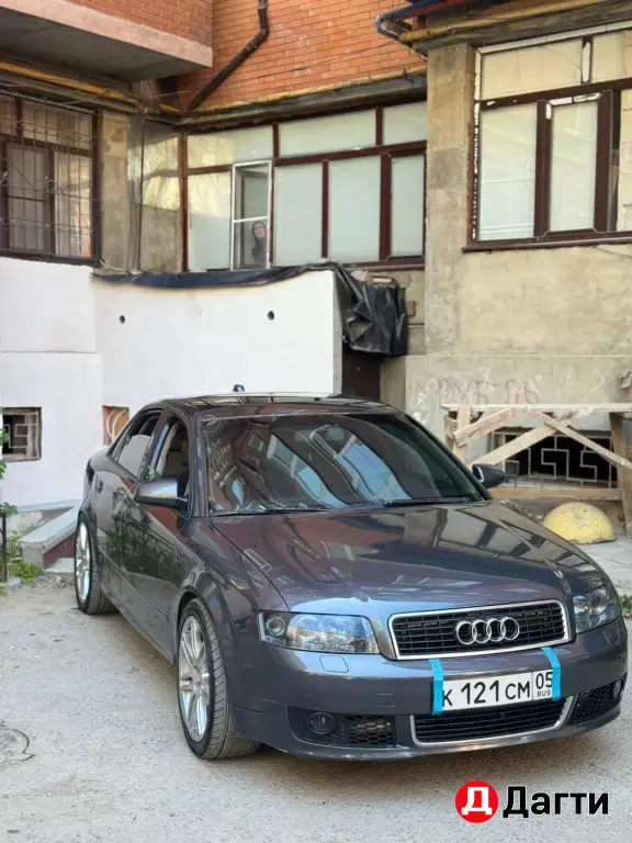 Audi A4, 2003 года