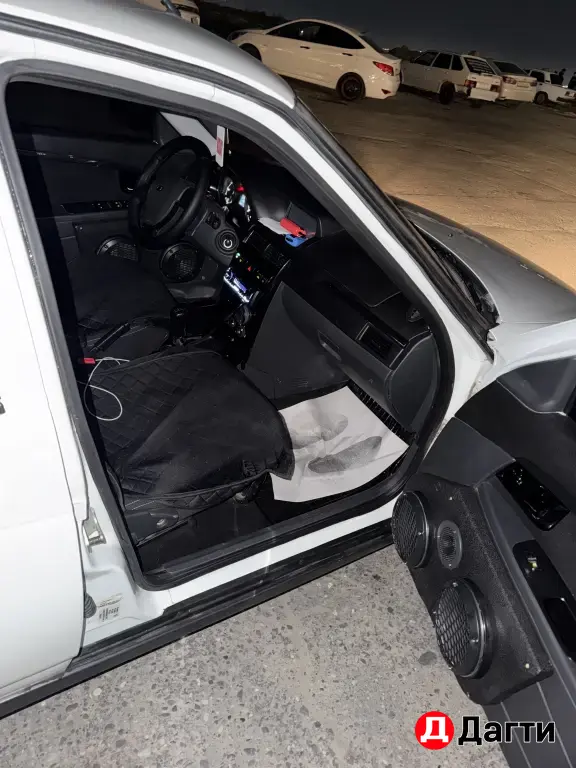 LADA (ВАЗ) Priora, 2017 года