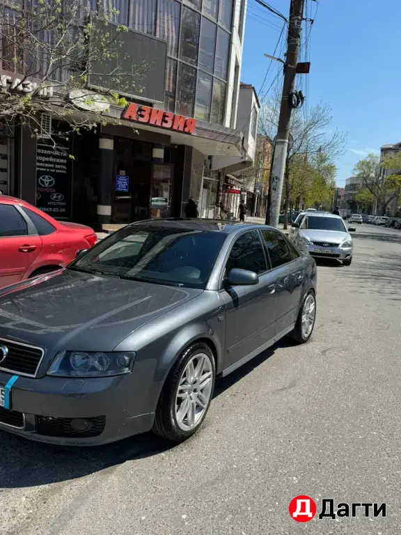 Audi A4, 2003 года