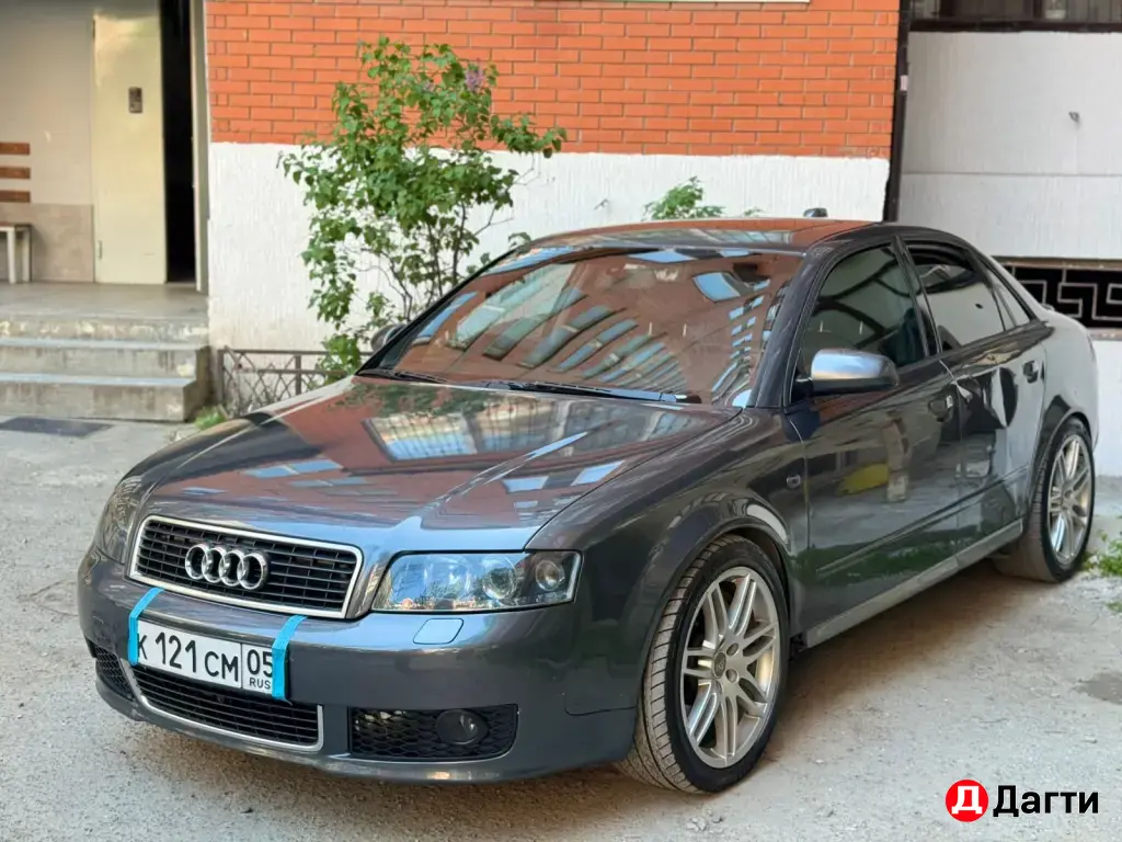 Audi A4, 2003 года