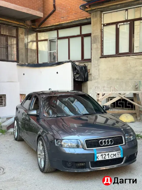 Audi A4, 2003 года