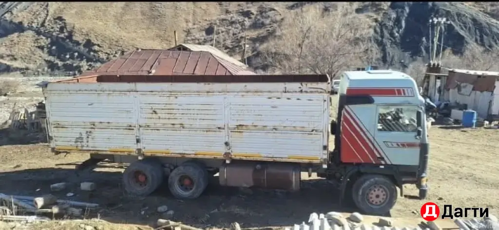 Продаю Volvo F12