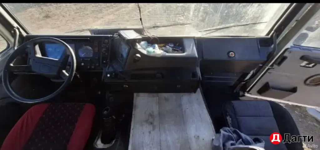Продаю Volvo F12