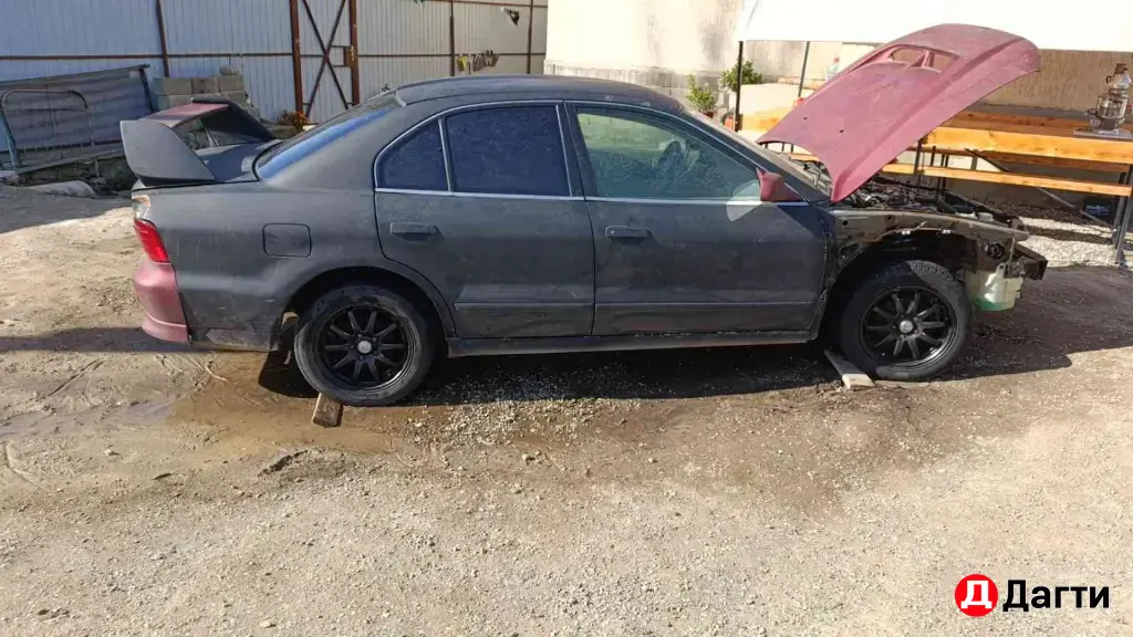 Mitsubishi Galant, 1999 года