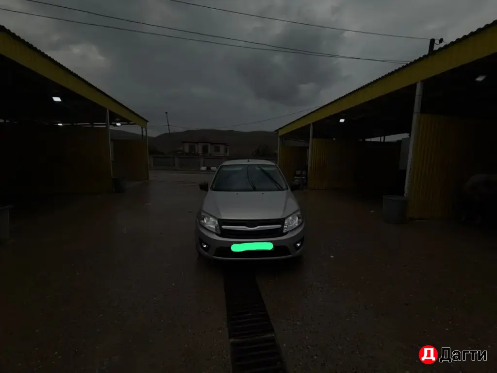 LADA (ВАЗ) Granta, 2016 года