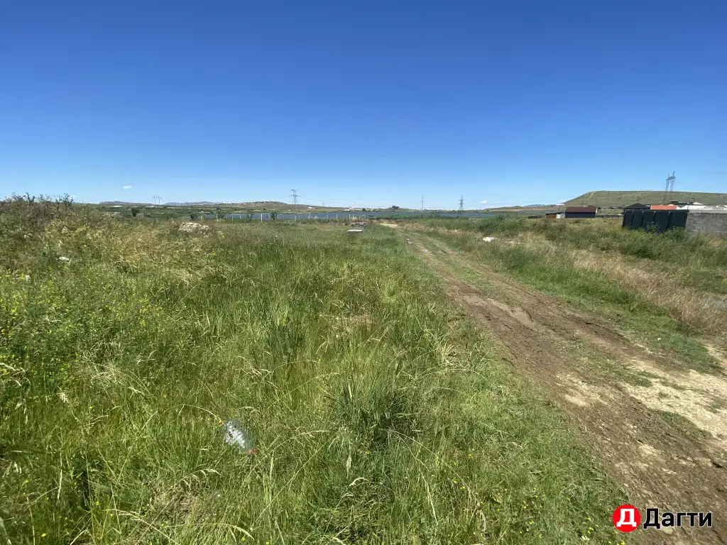 Земельный участок в С.Халимбекаул