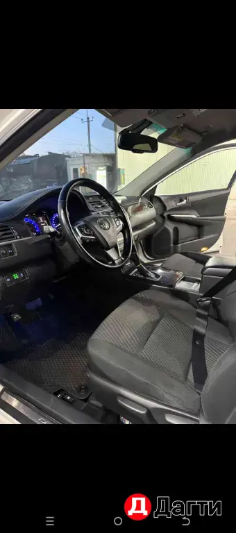 Toyota Camry, 2017 года