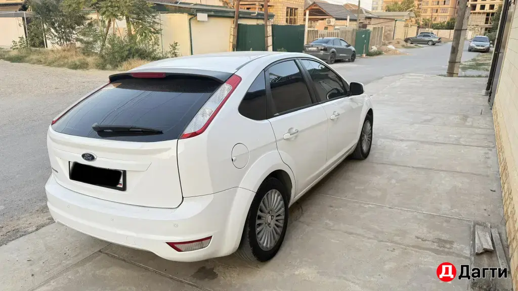 Ford Focus, 2010 года