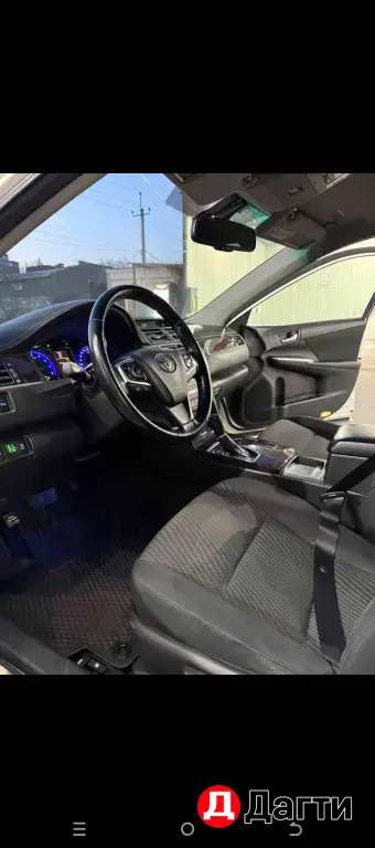 Toyota Camry, 2017 года