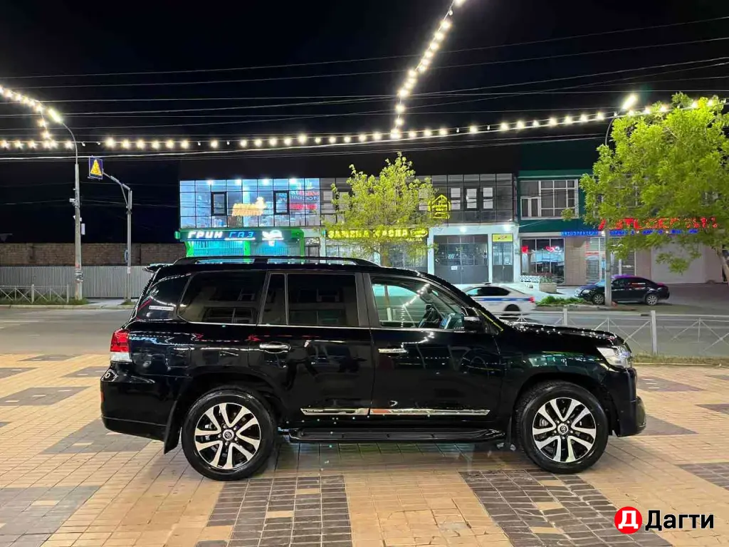 Toyota Land Cruiser, 2016 года