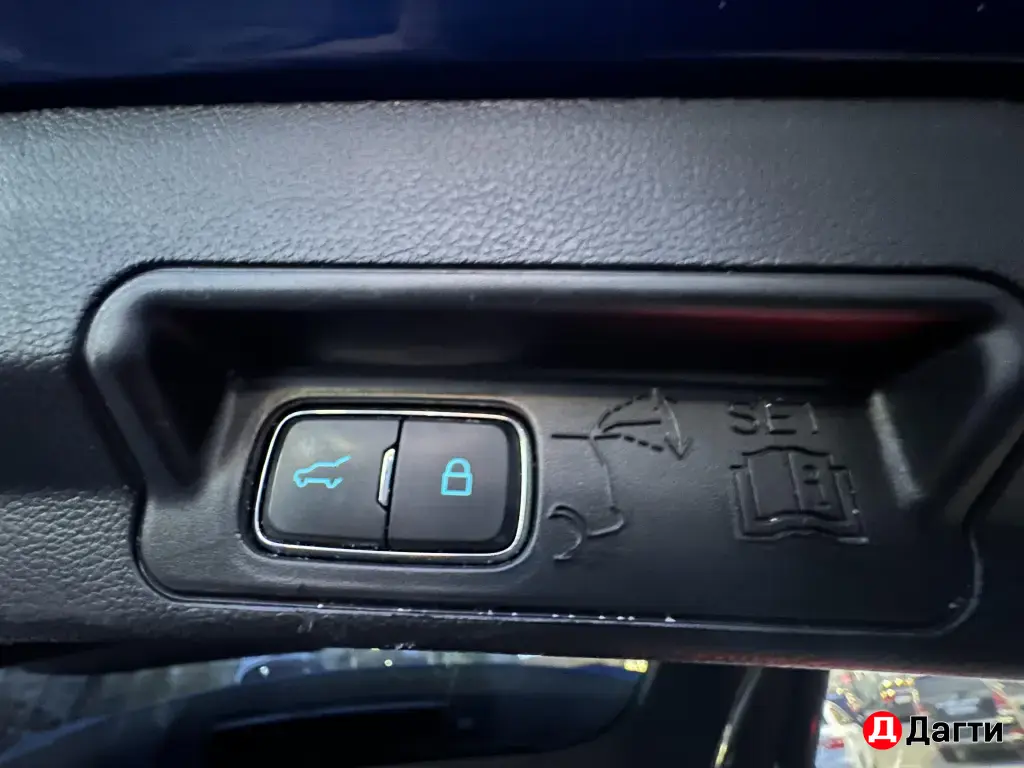 Ford Explorer, 2021 года