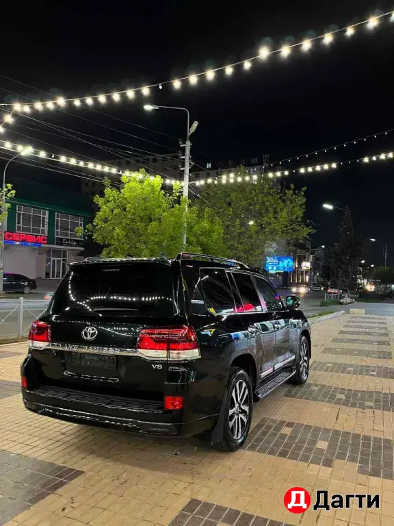 Toyota Land Cruiser, 2016 года