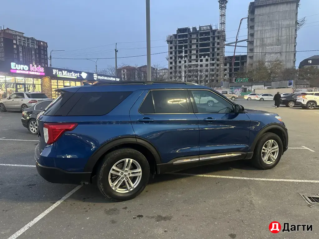Ford Explorer, 2021 года