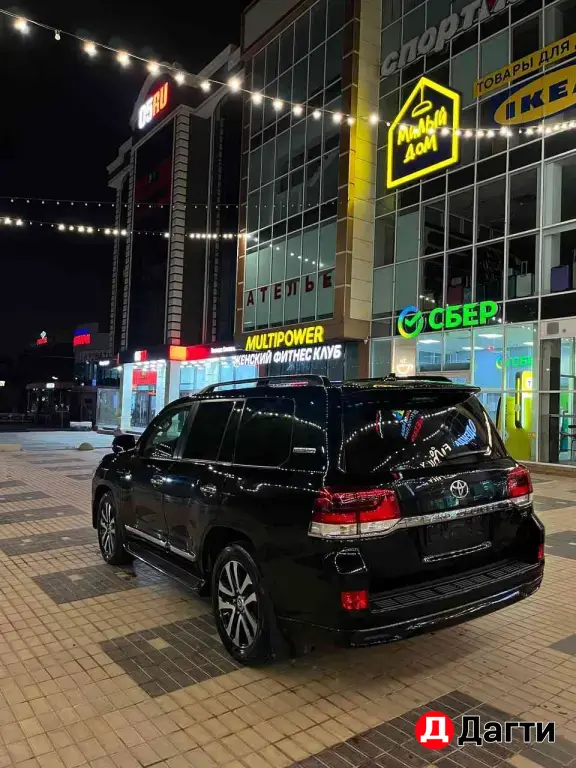 Toyota Land Cruiser, 2016 года