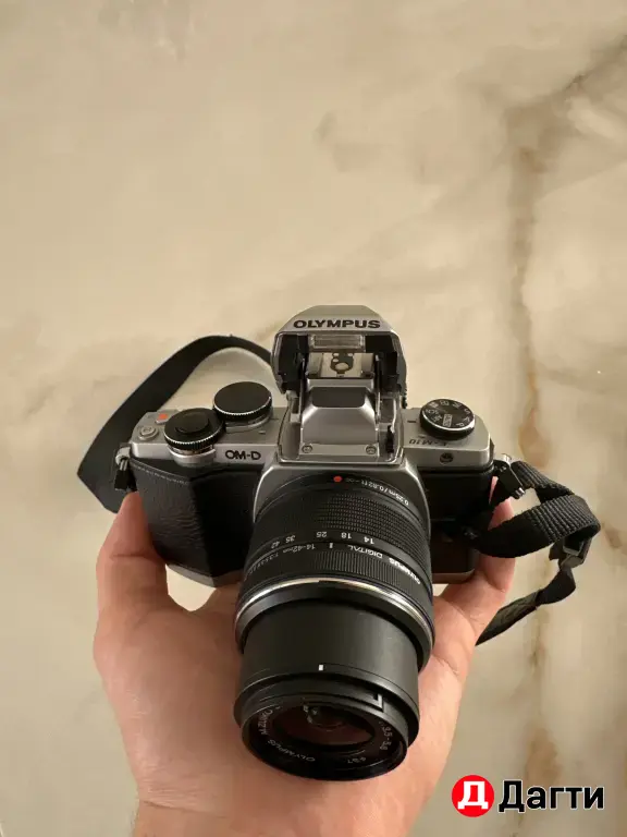 Olimpus OM-DE-M5