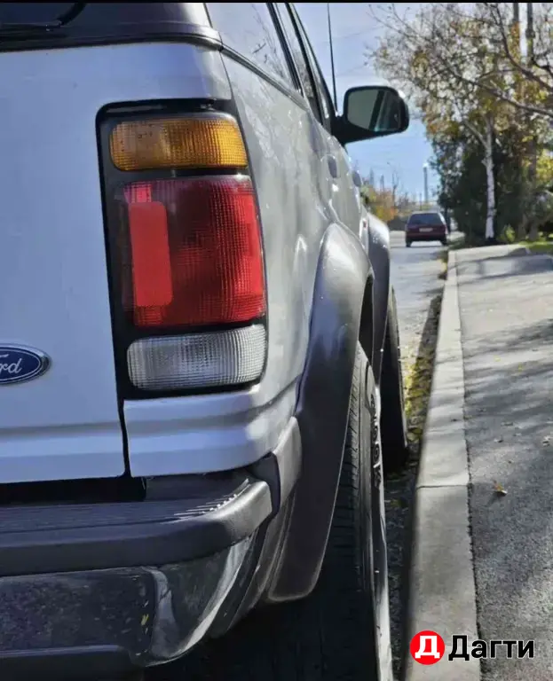 Ford Explorer, 1996 года