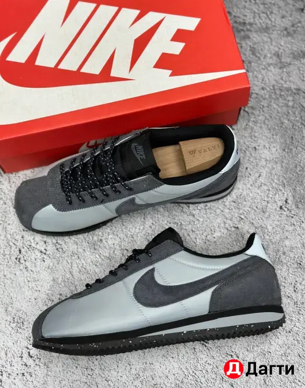 кроссовки Nike Cortez