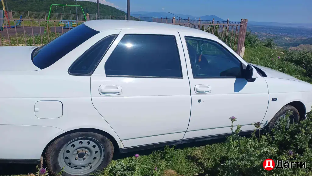 LADA (ВАЗ) Priora, 2011 года