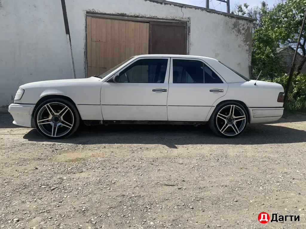 Mercedes-Benz W124, 1994 года