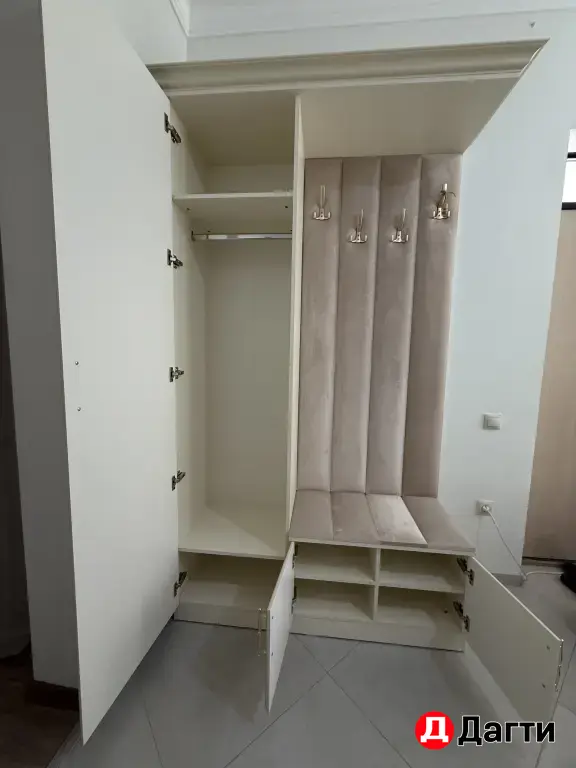 Шкаф прихожая