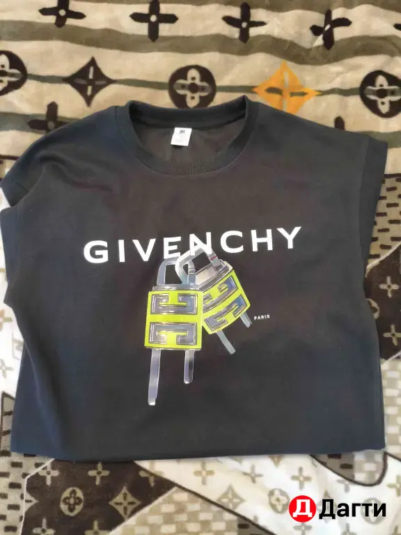 GIVENCHY кофта мужская