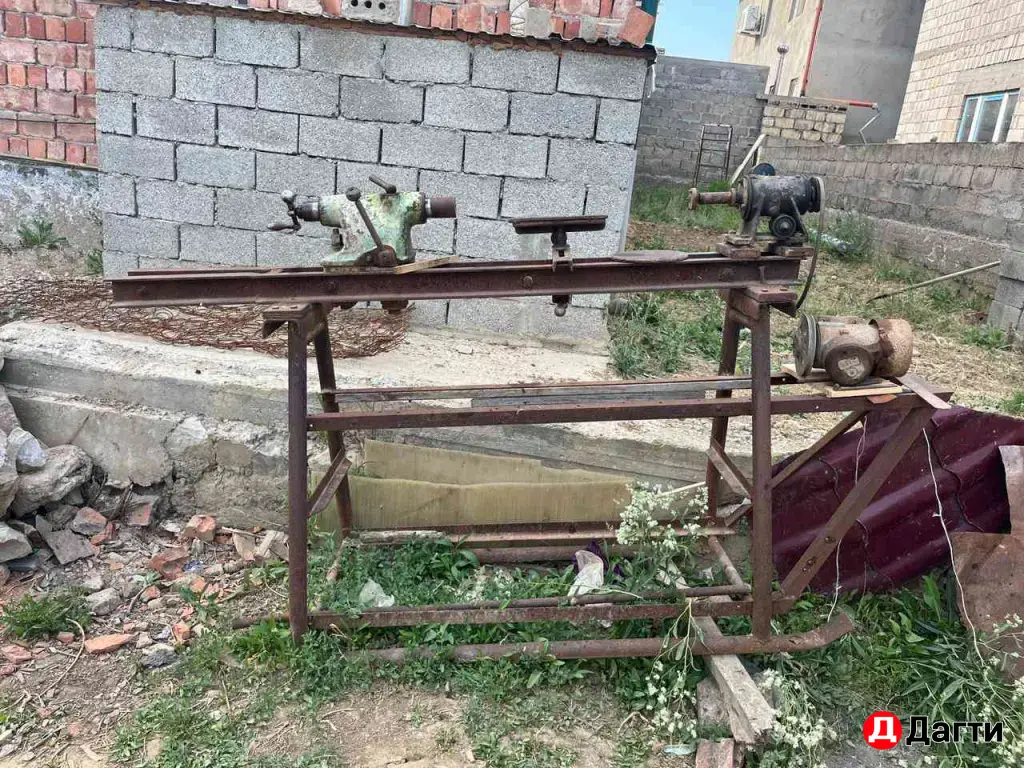 станок деревообрабатывающий
