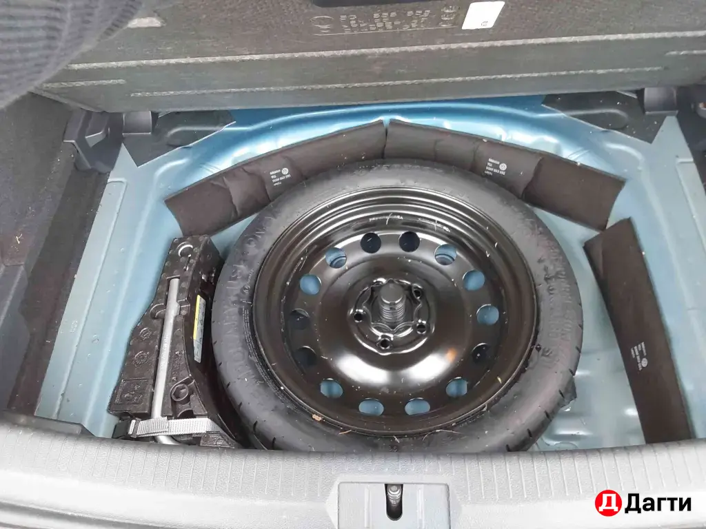 Volkswagen Golf, 2020 года