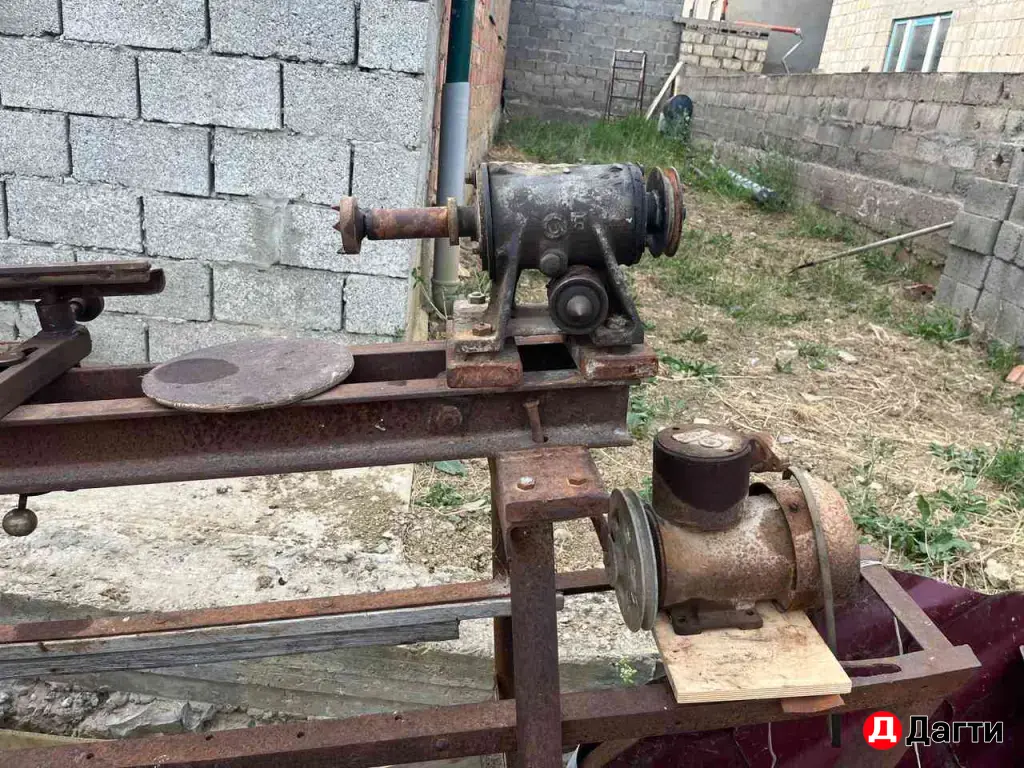 станок деревообрабатывающий