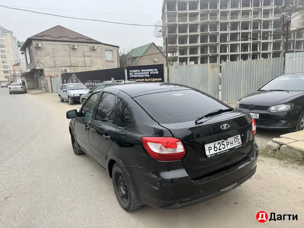 LADA (ВАЗ) Granta, 2015 года
