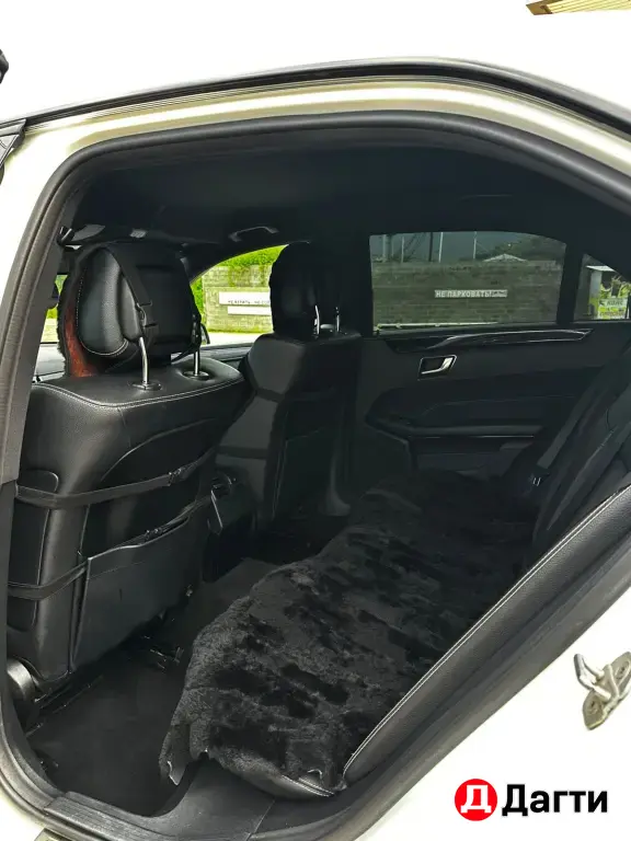 Mercedes-Benz E-Класс, 2014 года
