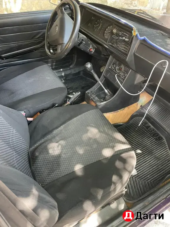LADA (ВАЗ) 2107, 2000 года