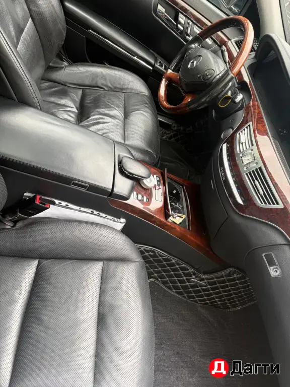 Mercedes-Benz S-Класс, 2010 года