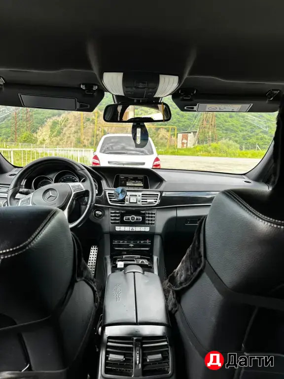 Mercedes-Benz E-Класс, 2014 года