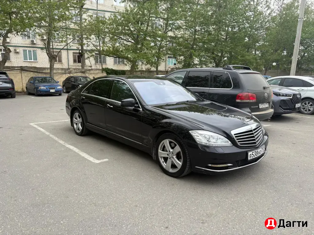 Mercedes-Benz S-Класс, 2010 года