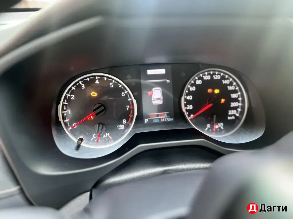 Toyota RAV4, 2020 года