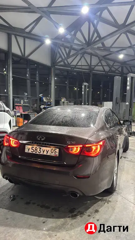 Infiniti Q50, 2014 года