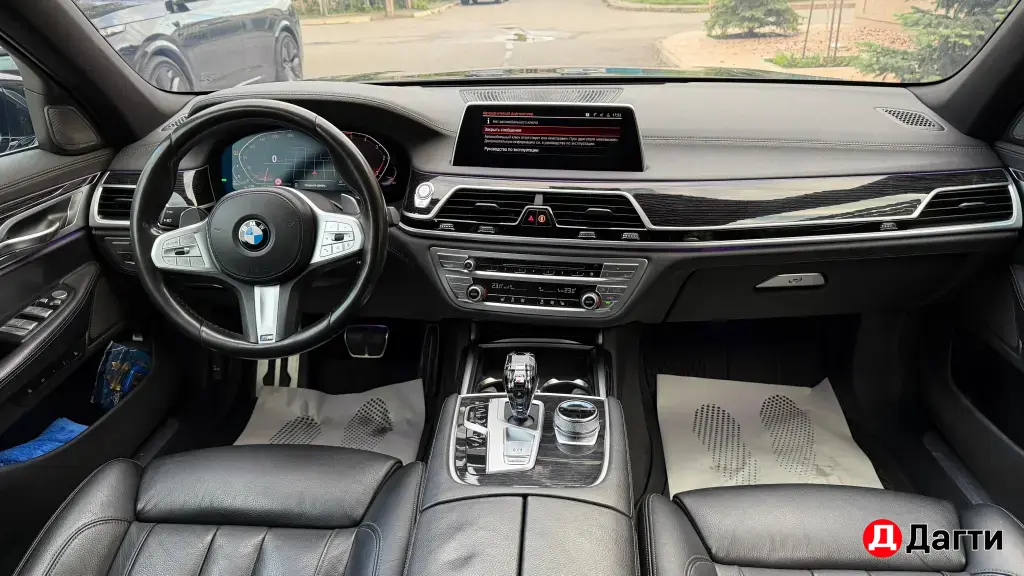 BMW 7 серии, 2019 года