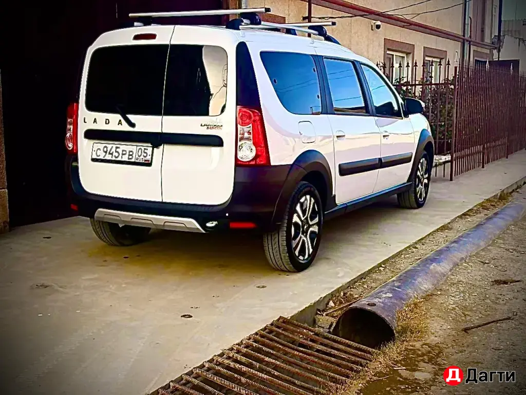 LADA (ВАЗ) Largus, 2021 года