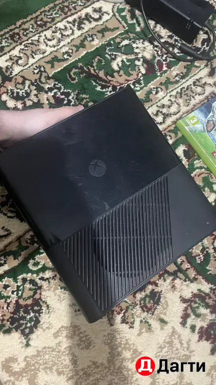 игровая приставка Xbox360