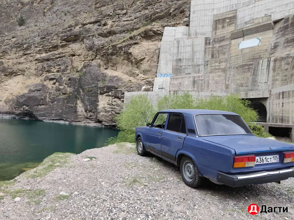 LADA (ВАЗ) 2107, 2005 года