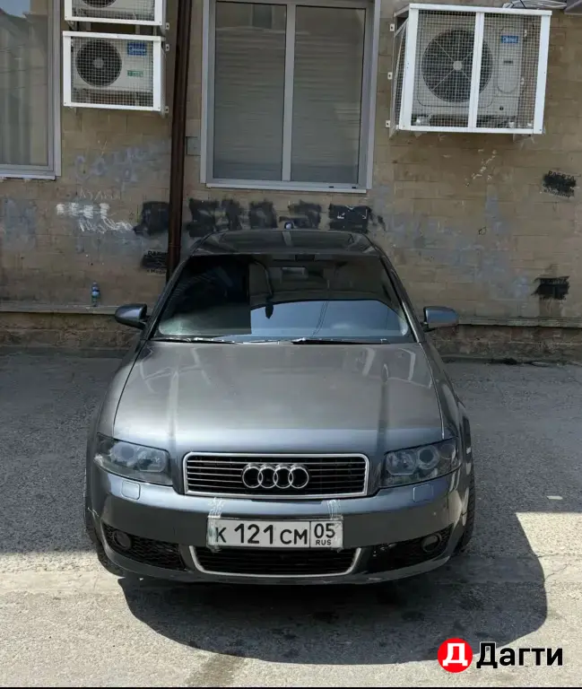 Audi A4, 2003 года