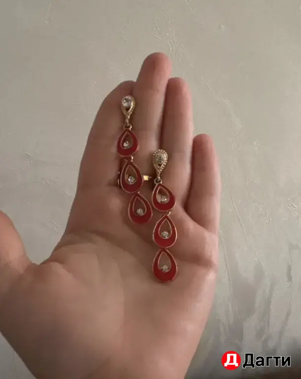 Украшение для девушек