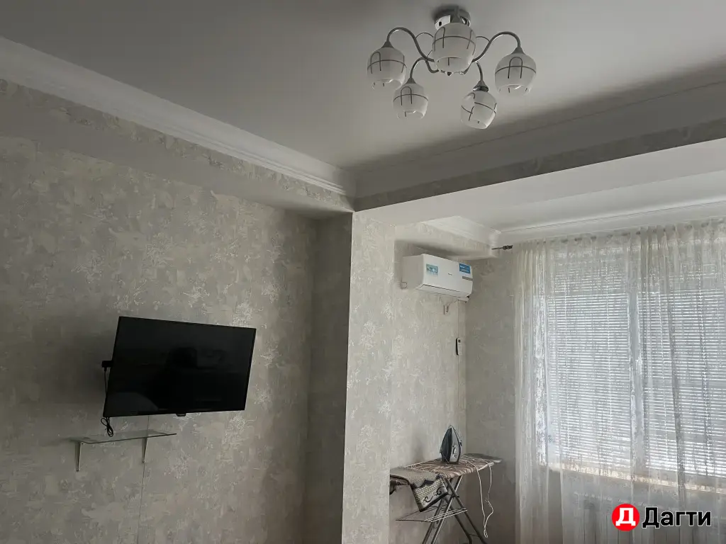 по суточно