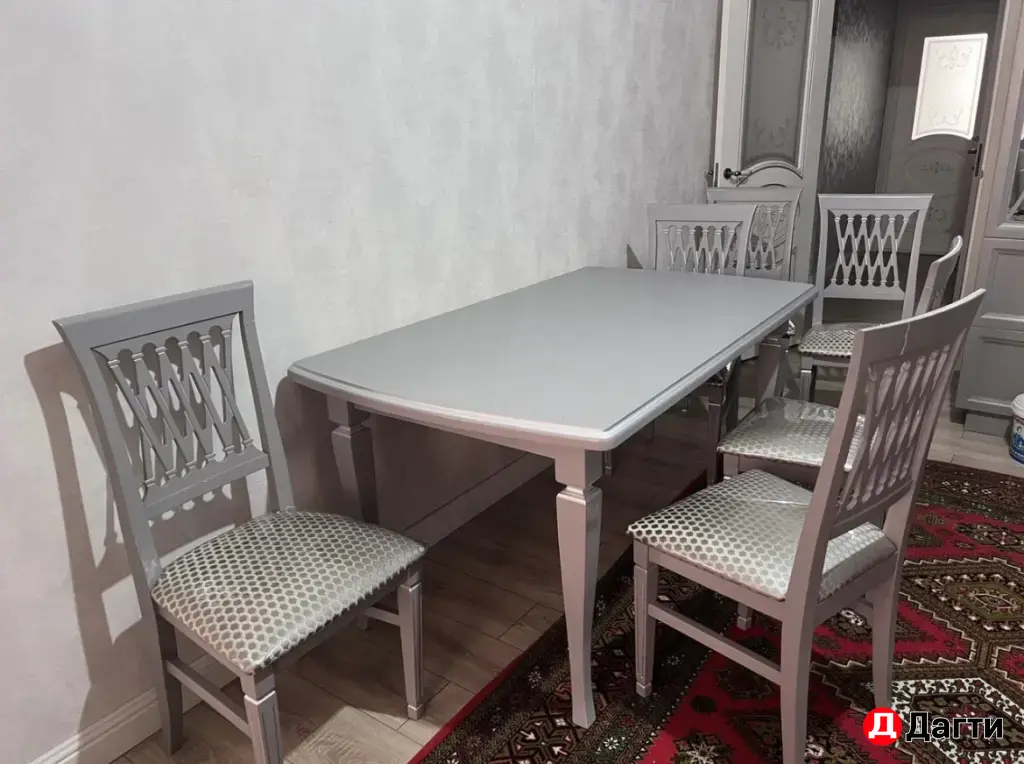 Стол со стульями качественные